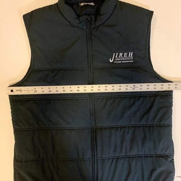 Travis Mathew Men's Cold‎ Bay TM1MW453 JIREH Branded Full Zip Quilted Vest SZ XL - Picture 12 of 14